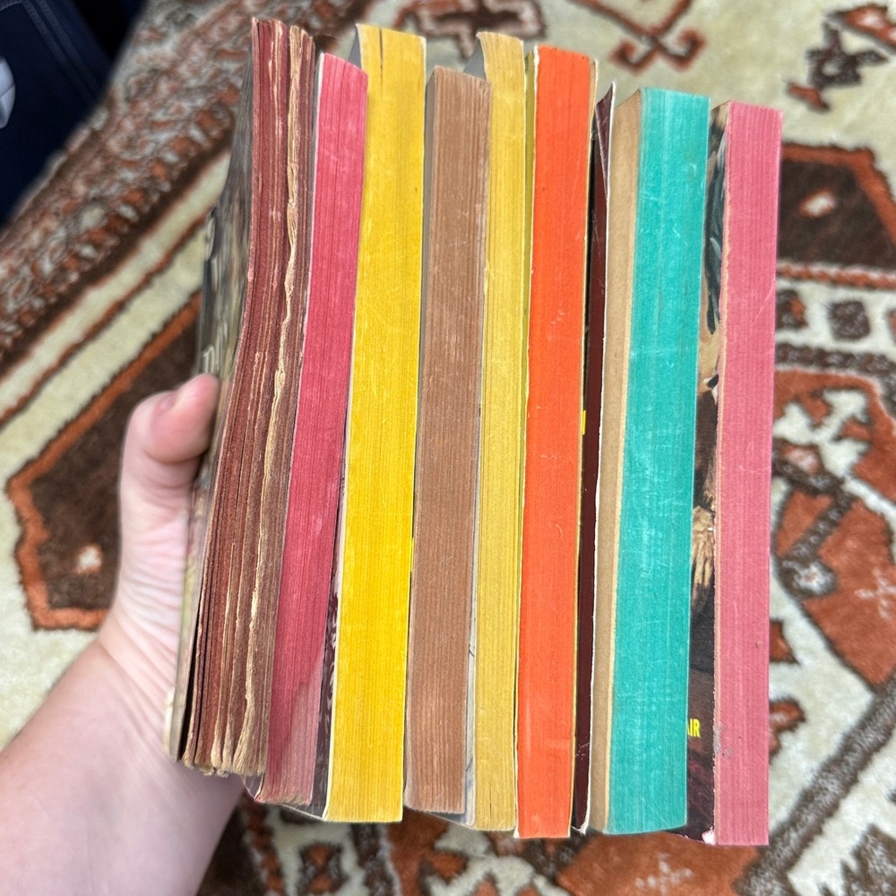 1940s “Graphic Mystery” and Steamy Paperback Book Collection - Picture 7 of 7